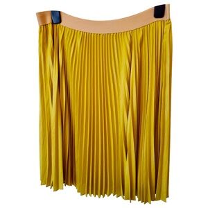 BCBG Max Azria - Yellow pleated midi skirt (size L)